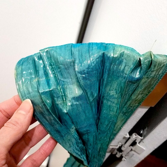 Mermaid Iridescent LamΓ© Scarf in Aqua & Gold - Picture 4 of 5